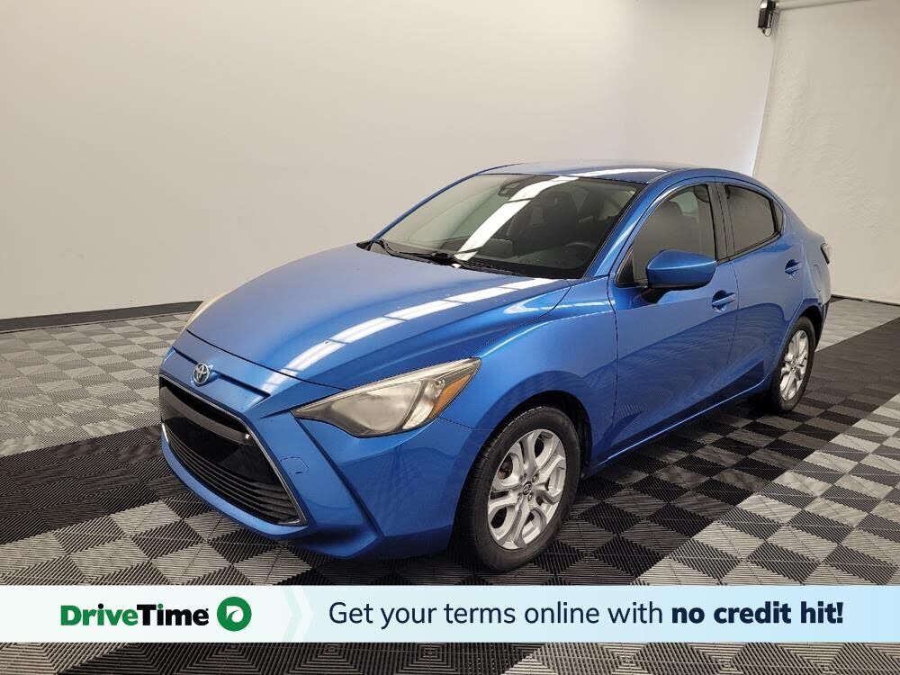 2017 TOYOTA Yaris