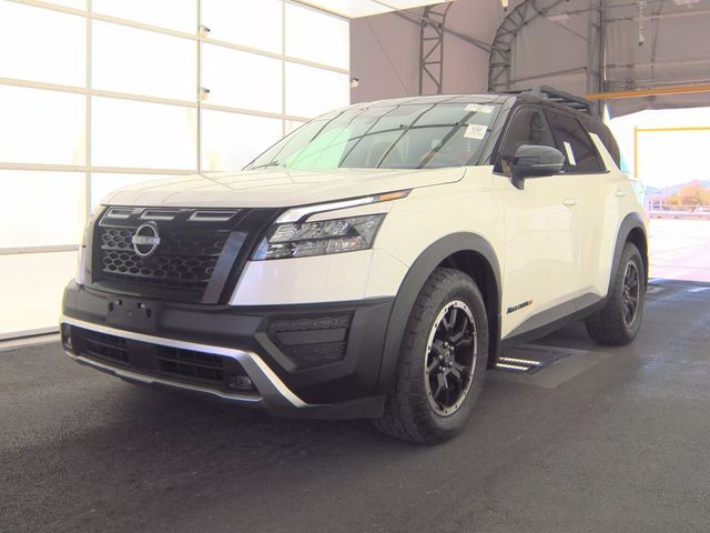 2023 NISSAN Pathfinder