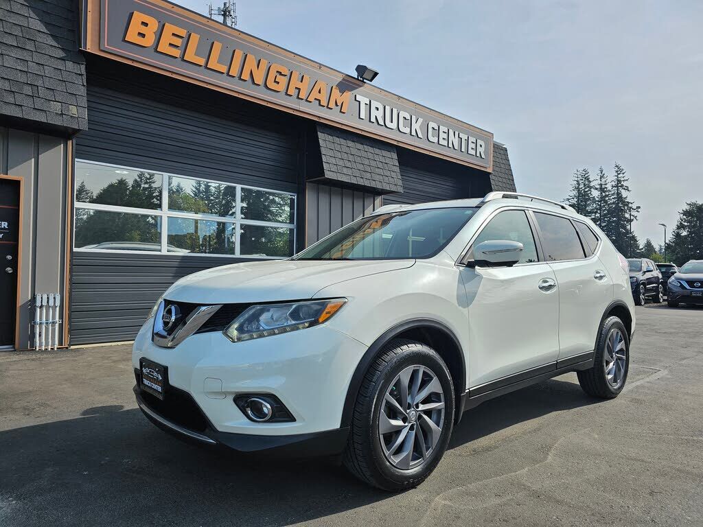 2015 NISSAN Rogue