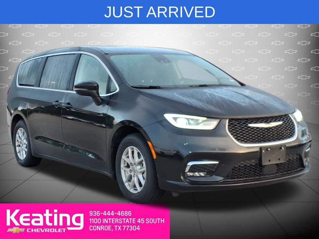 2023 CHRYSLER Pacifica