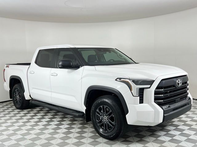 2024 TOYOTA Tundra