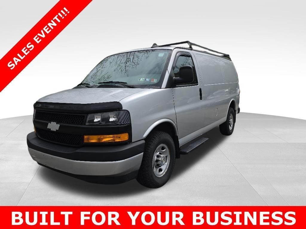 2021 CHEVROLET Express