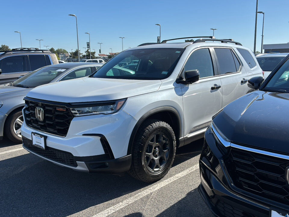 2025 HONDA Pilot