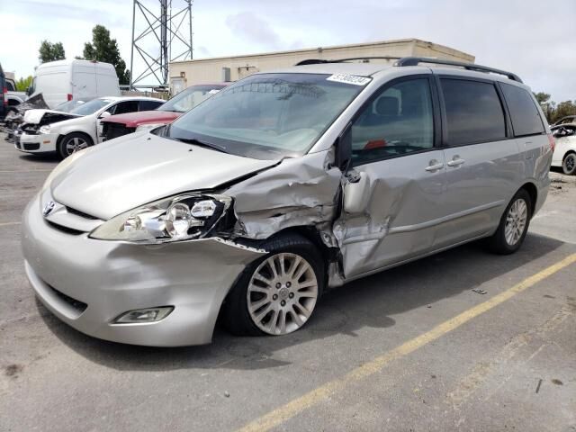 2007 TOYOTA Sienna