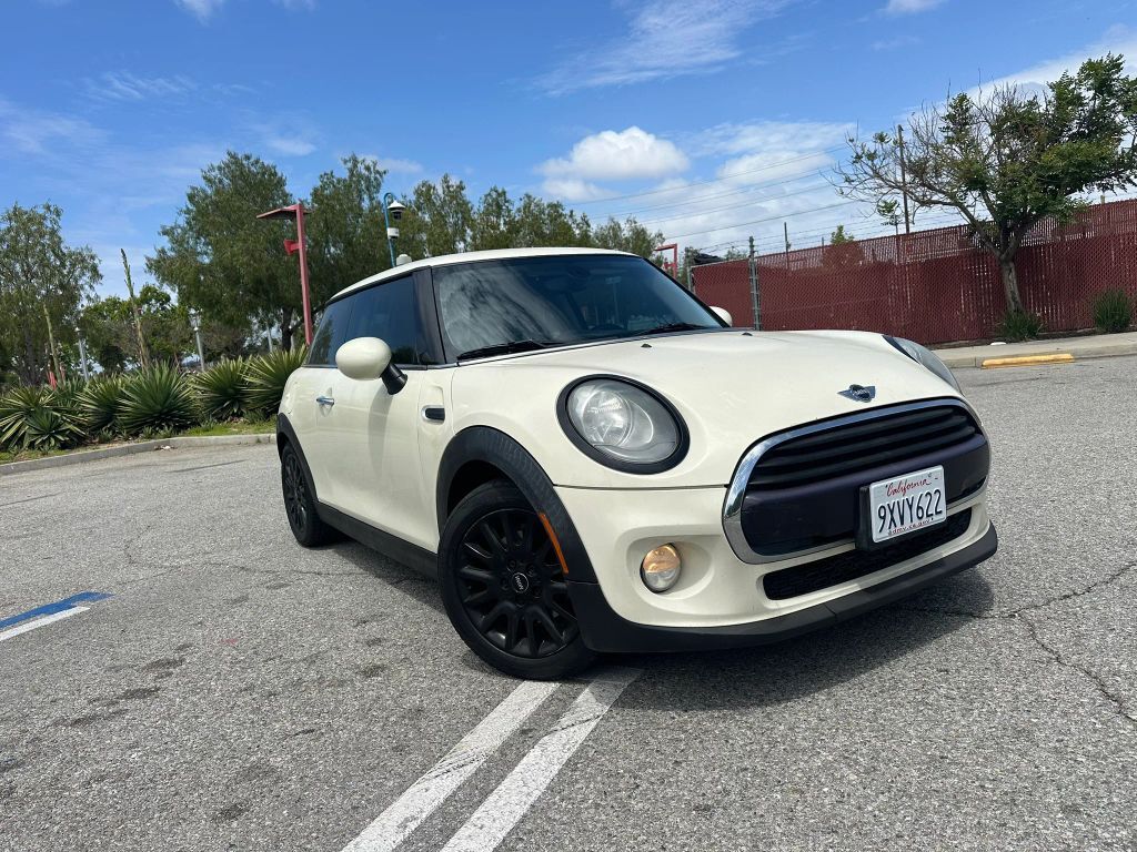 2018 MINI Hardtop