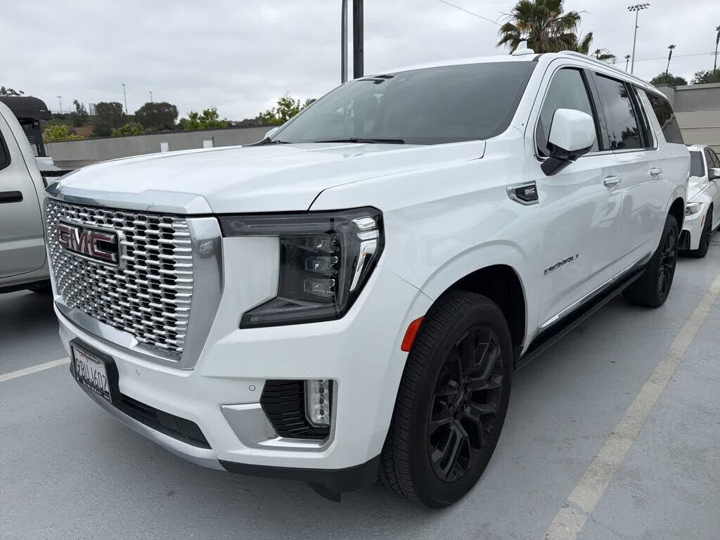 2022 GMC Yukon XL