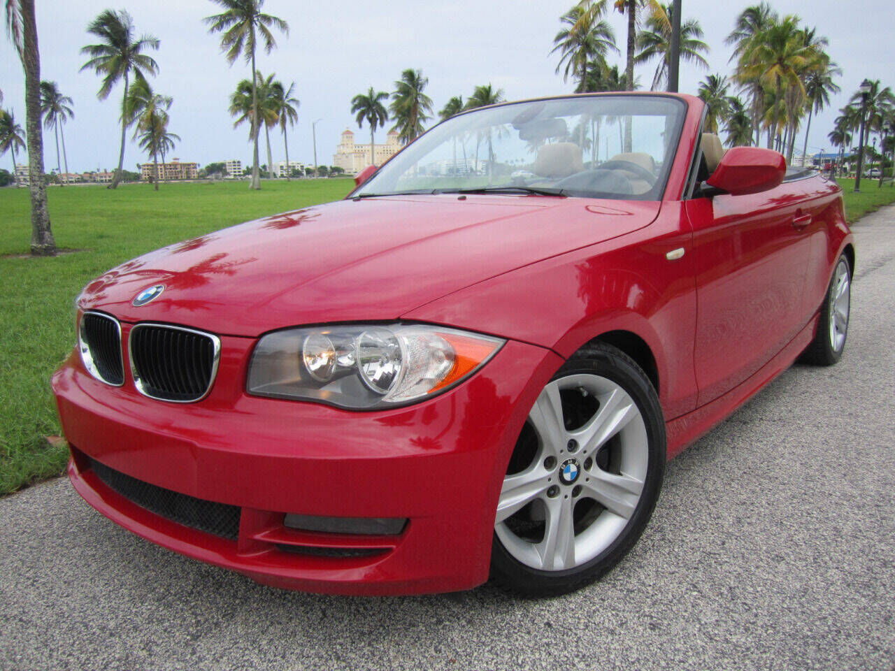 2011 BMW 1 Series