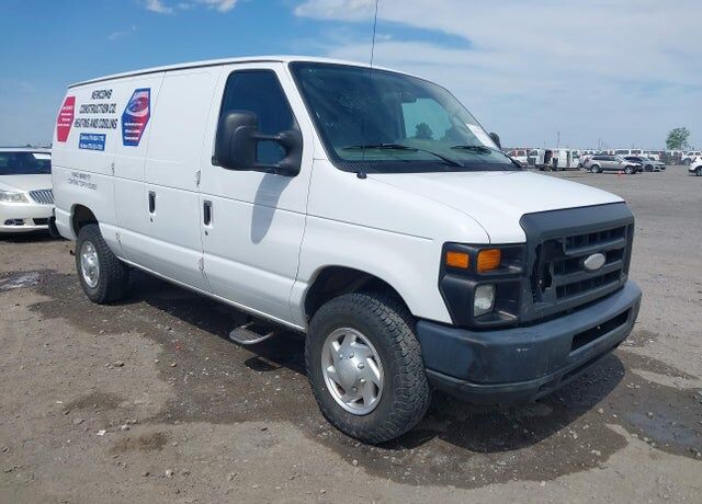 2014 FORD E-250