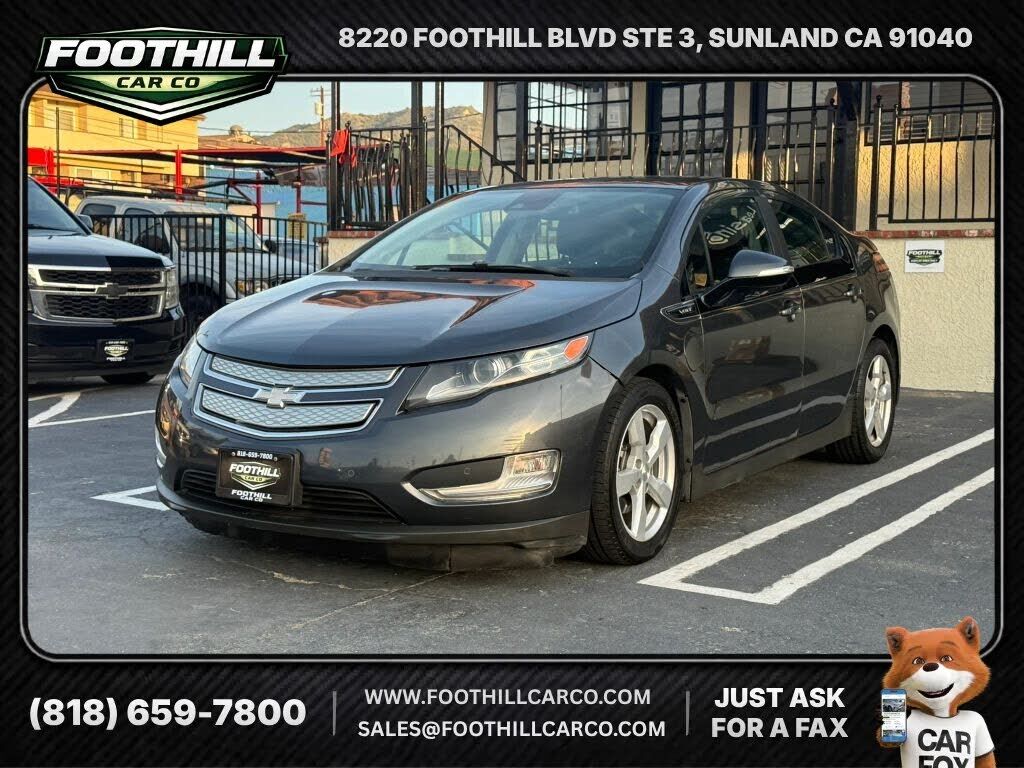 2013 CHEVROLET Volt