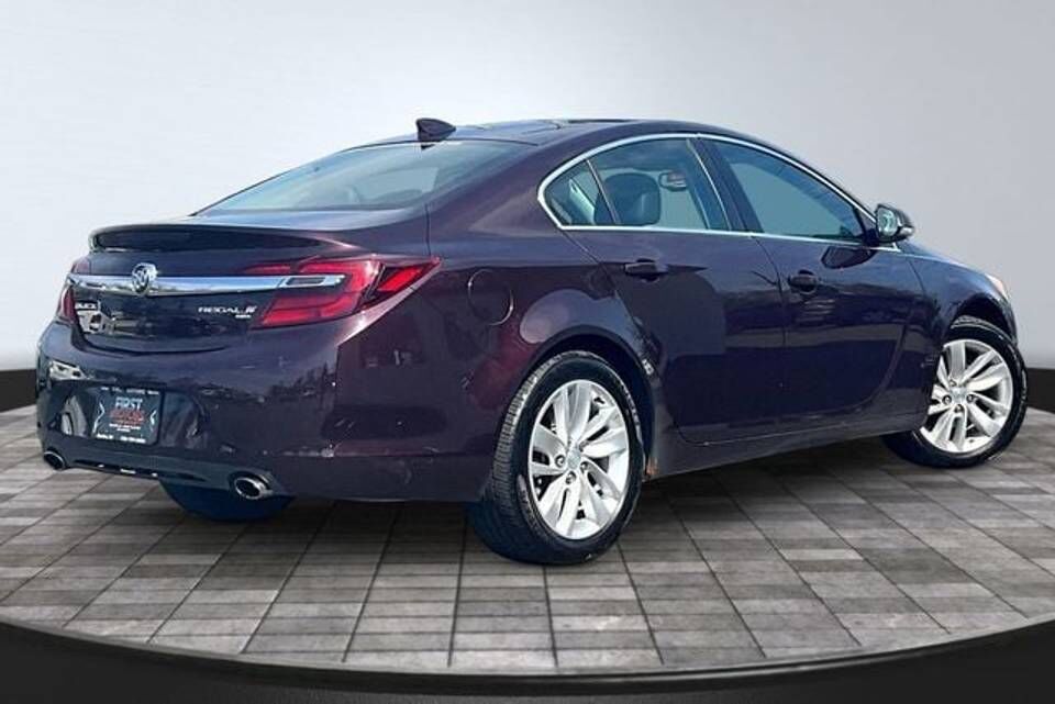 2017 BUICK Regal