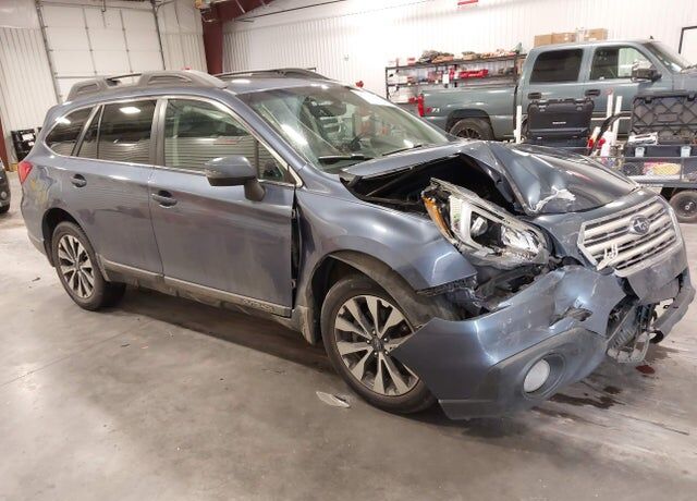 2017 SUBARU Outback