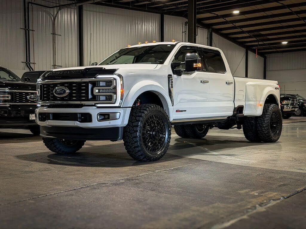 2025 FORD F-450