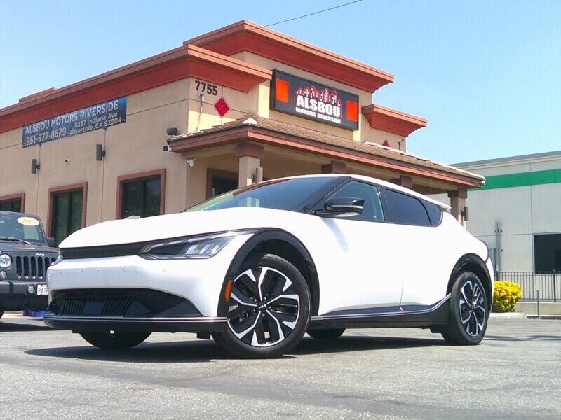 2022 KIA EV6