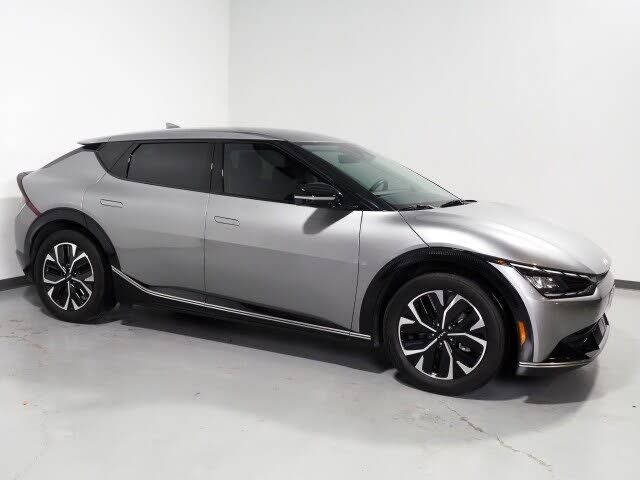 2023 KIA EV6