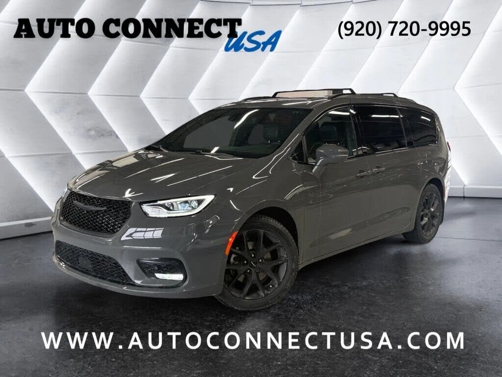 2022 CHRYSLER Pacifica