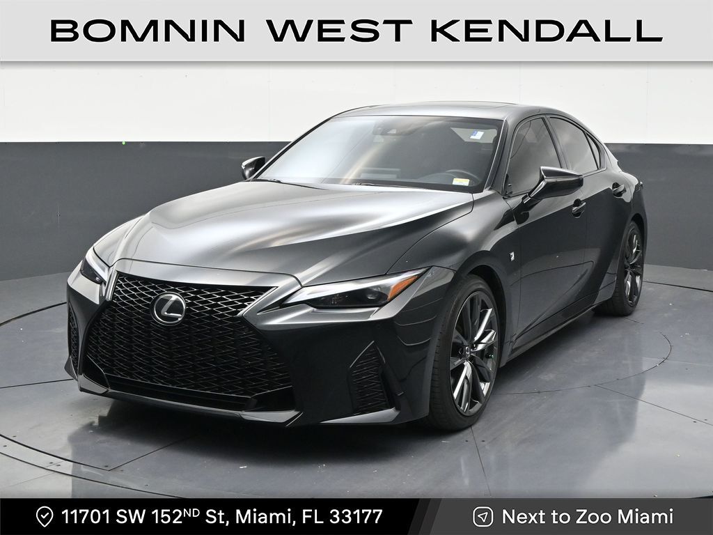 2025 LEXUS IS