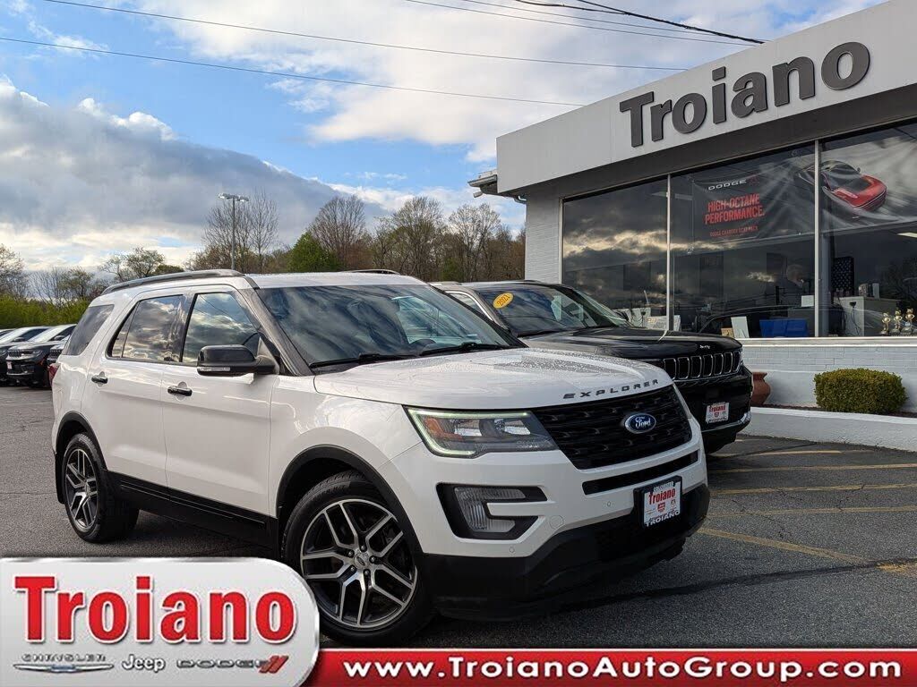 2017 FORD Explorer