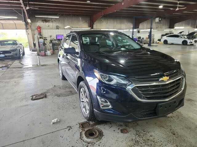 2017 CHEVROLET Equinox