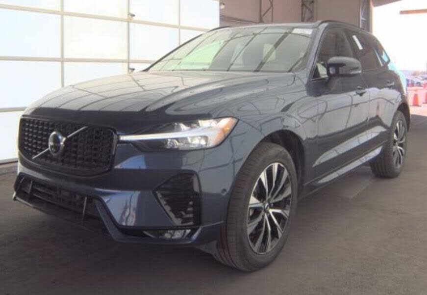 2025 VOLVO XC60