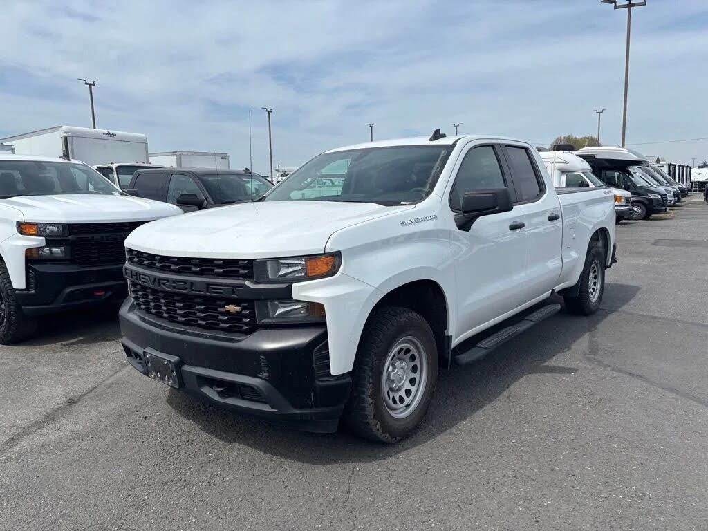 2021 CHEVROLET Silverado