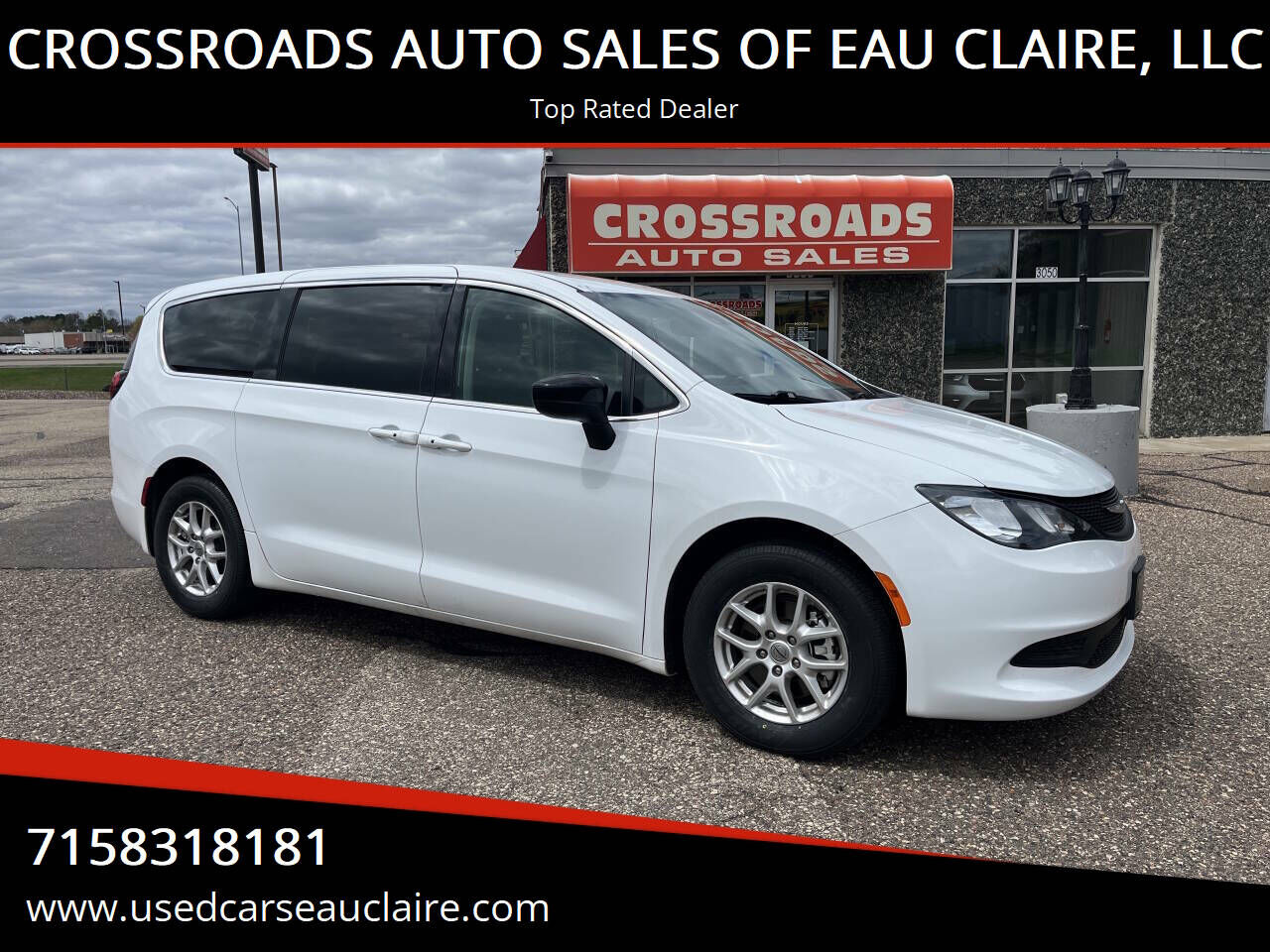2024 CHRYSLER Voyager