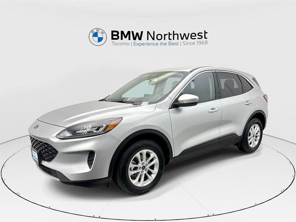 2020 FORD Escape