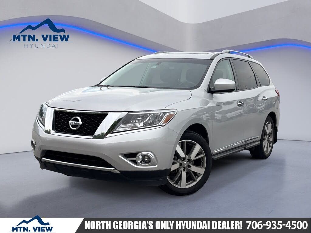 2016 NISSAN Pathfinder