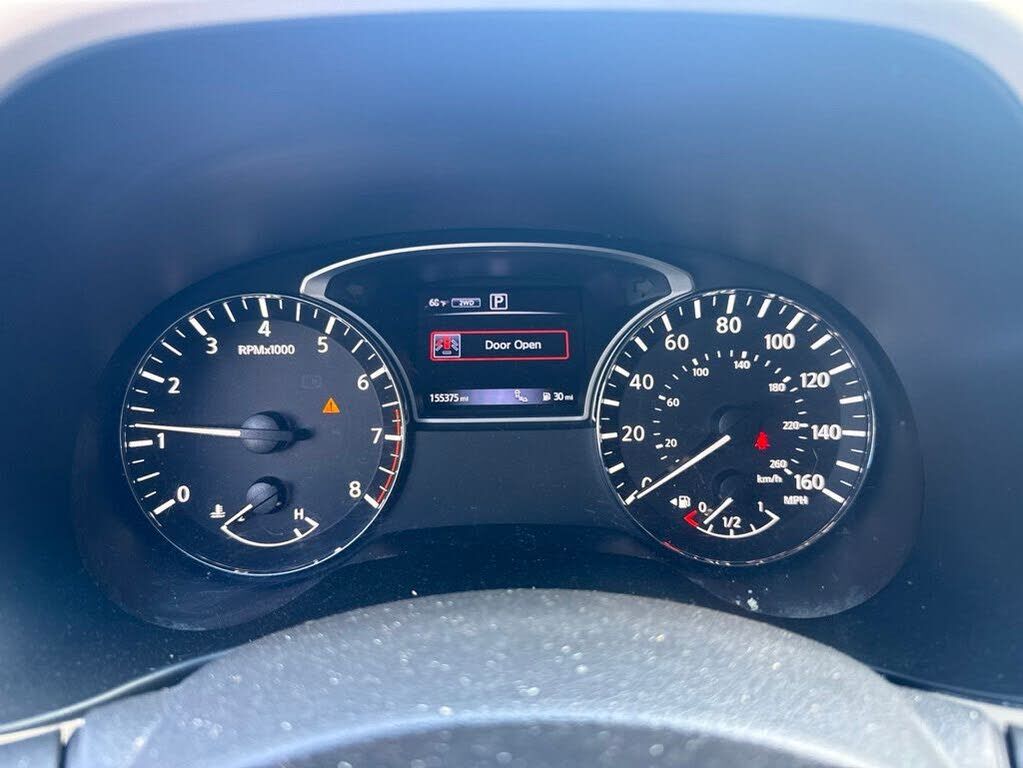 2016 NISSAN Pathfinder