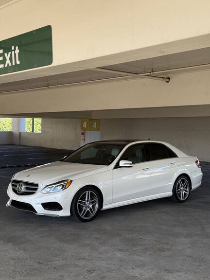 2015 MERCEDES-BENZ E-Class