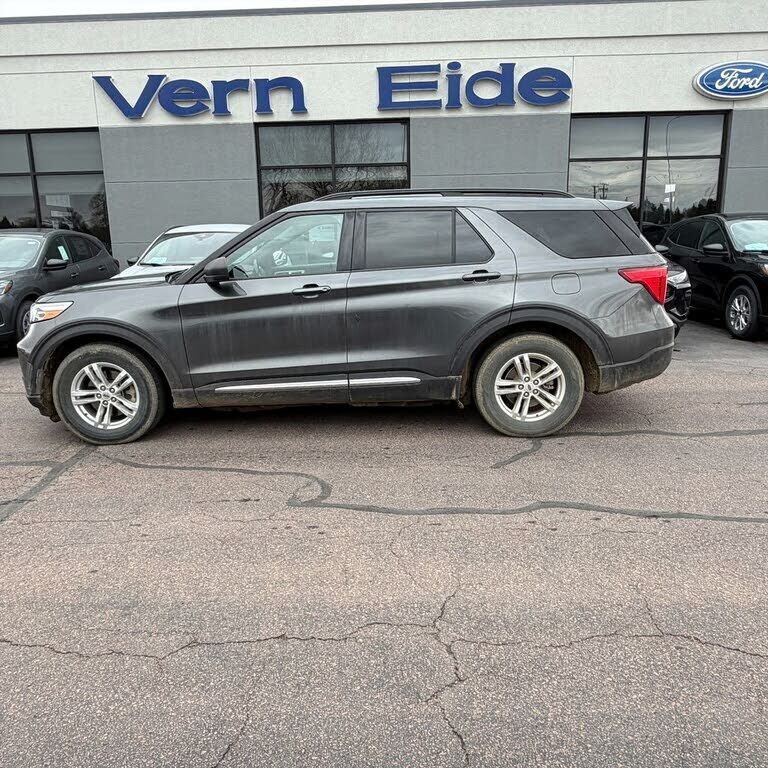 2020 FORD Explorer