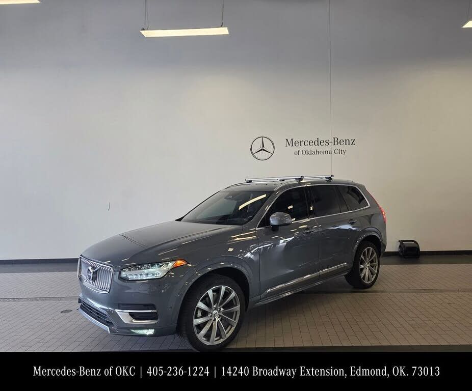 2023 VOLVO XC90