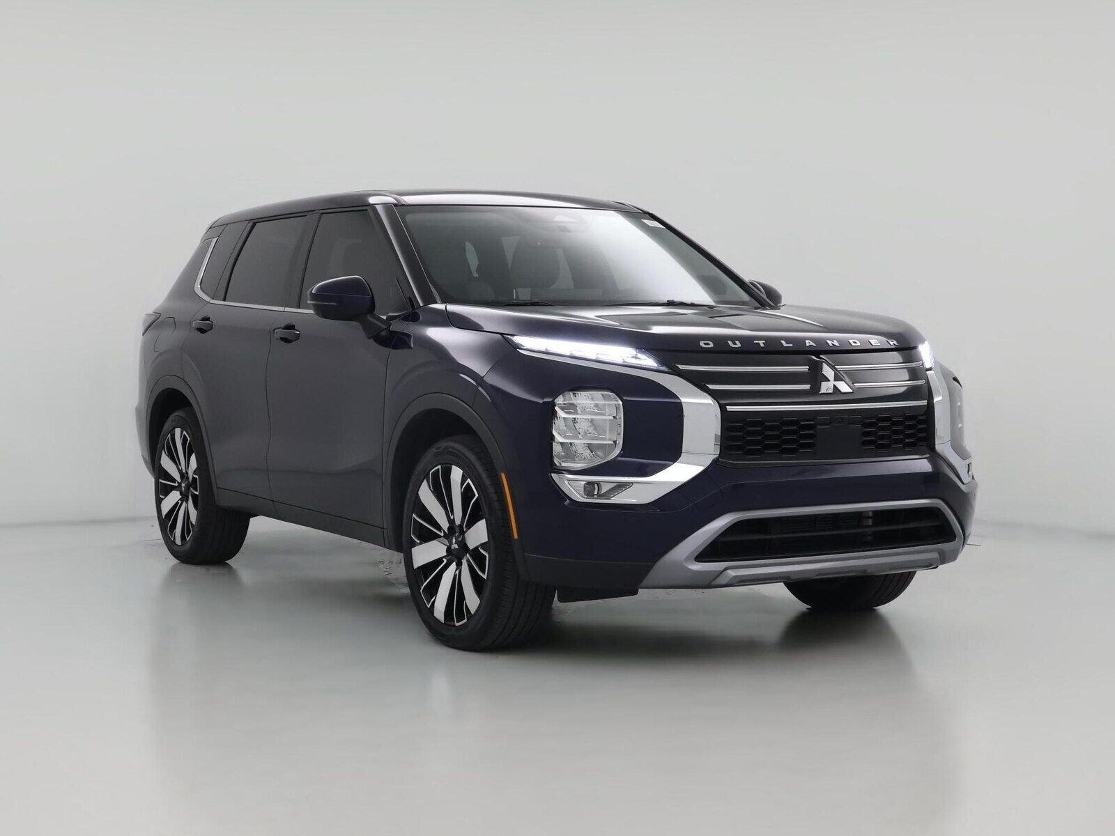 2025 MITSUBISHI Outlander