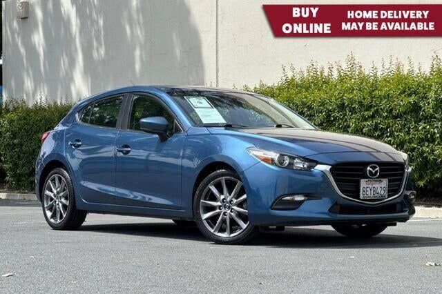2018 MAZDA Mazda3