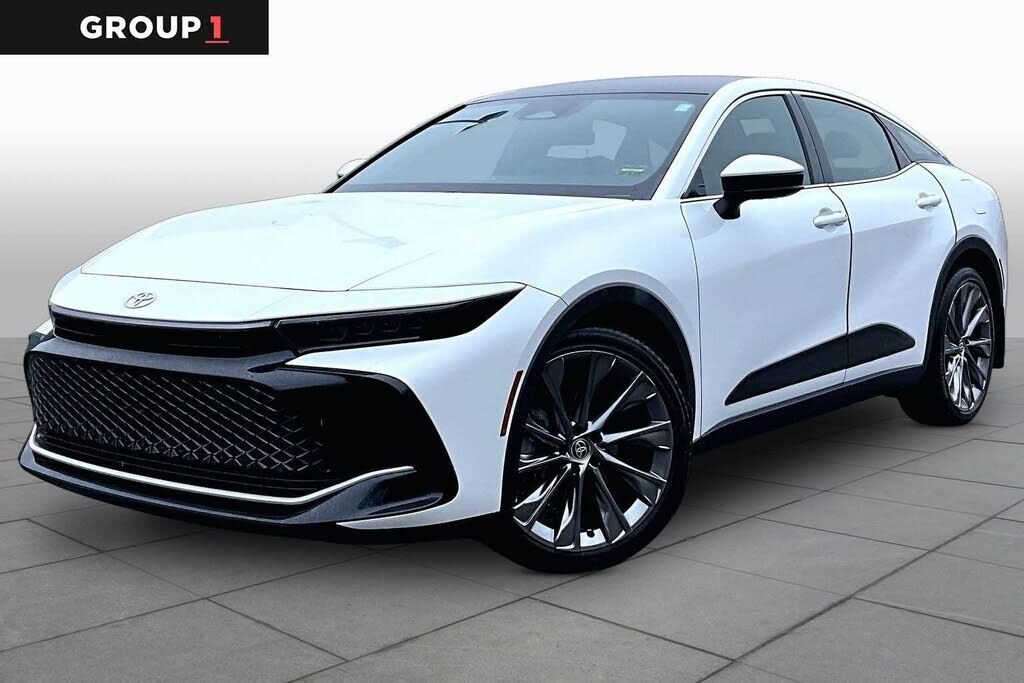 2024 TOYOTA CROWN