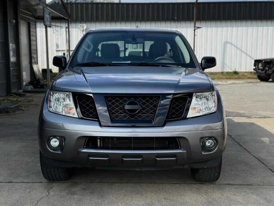 2021 NISSAN Frontier