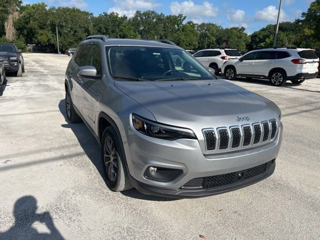 2021 JEEP Cherokee