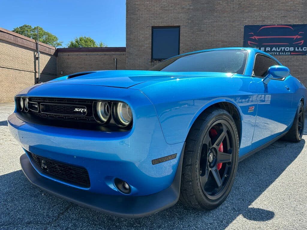 2015 DODGE Challenger