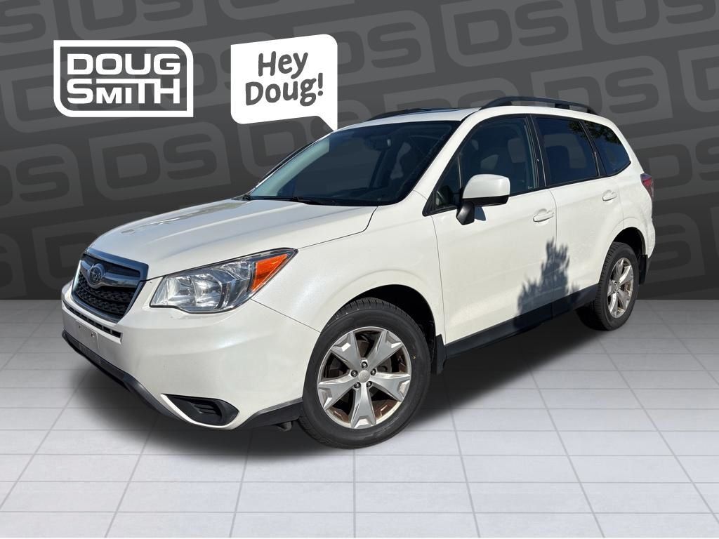 2016 SUBARU Forester