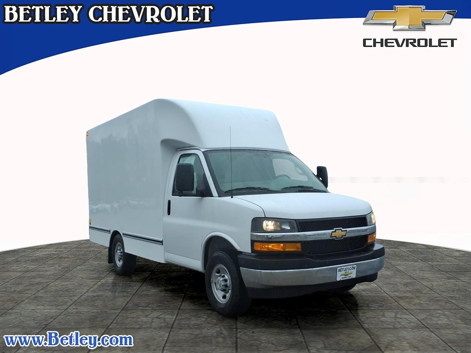 2026 CHEVROLET Express