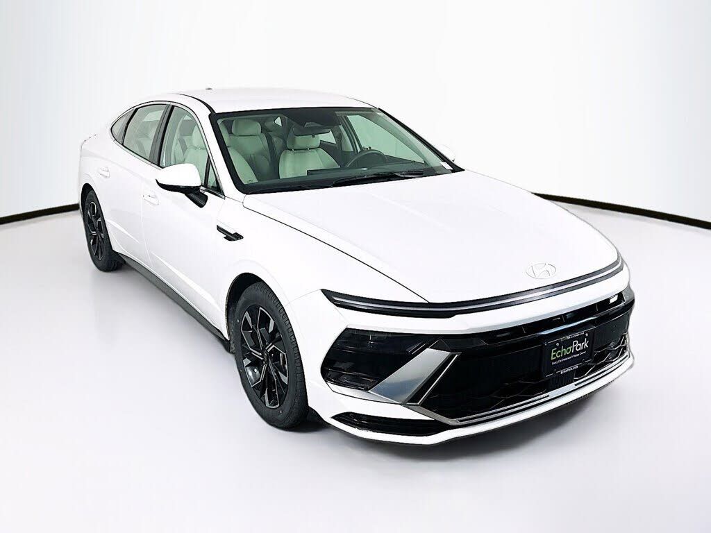 2025 HYUNDAI Sonata