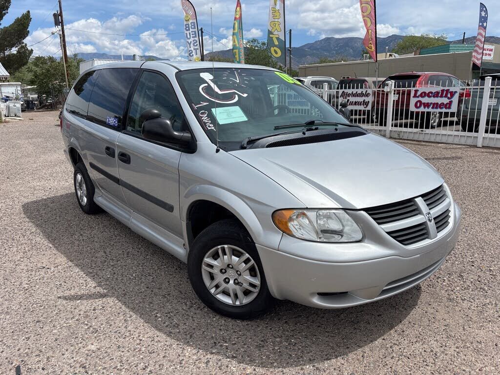 2005 DODGE Caravan