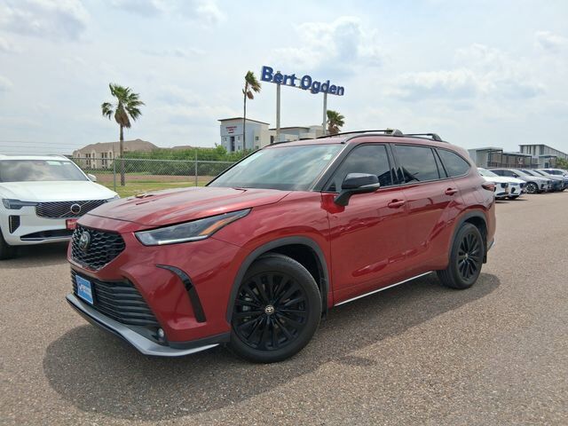 2024 TOYOTA Highlander