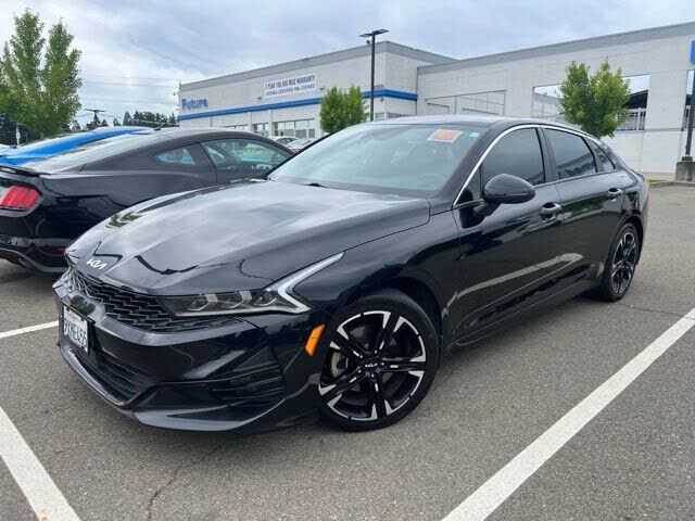 2023 KIA K5