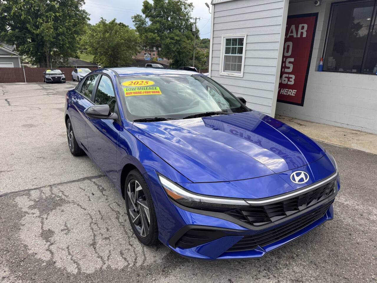 2025 HYUNDAI Elantra
