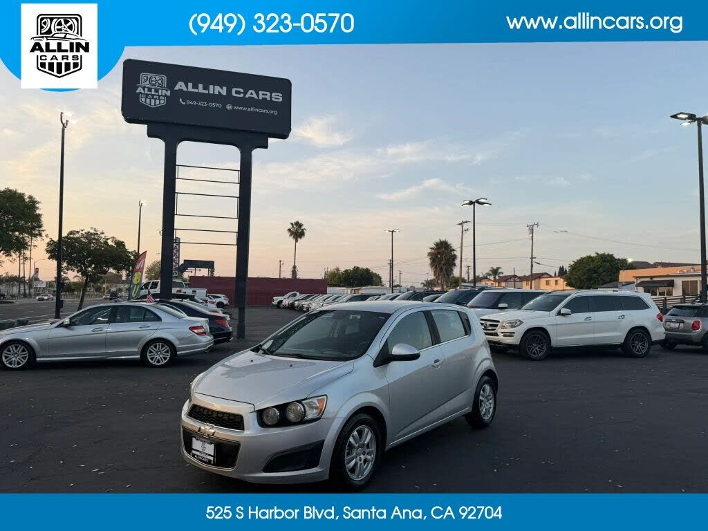 2013 CHEVROLET Sonic
