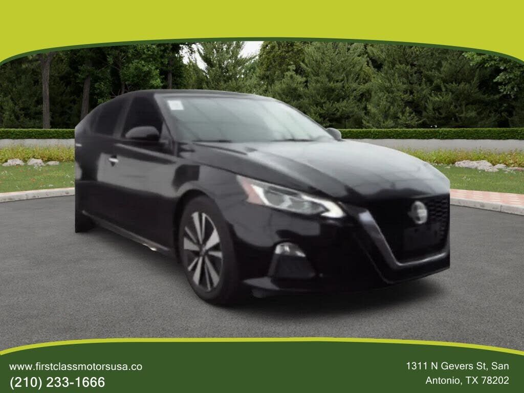 2022 NISSAN Altima