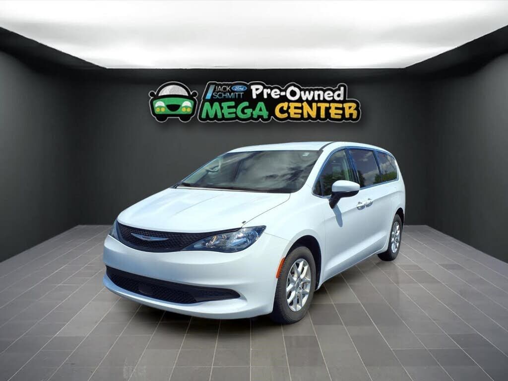 2022 CHRYSLER Pacifica