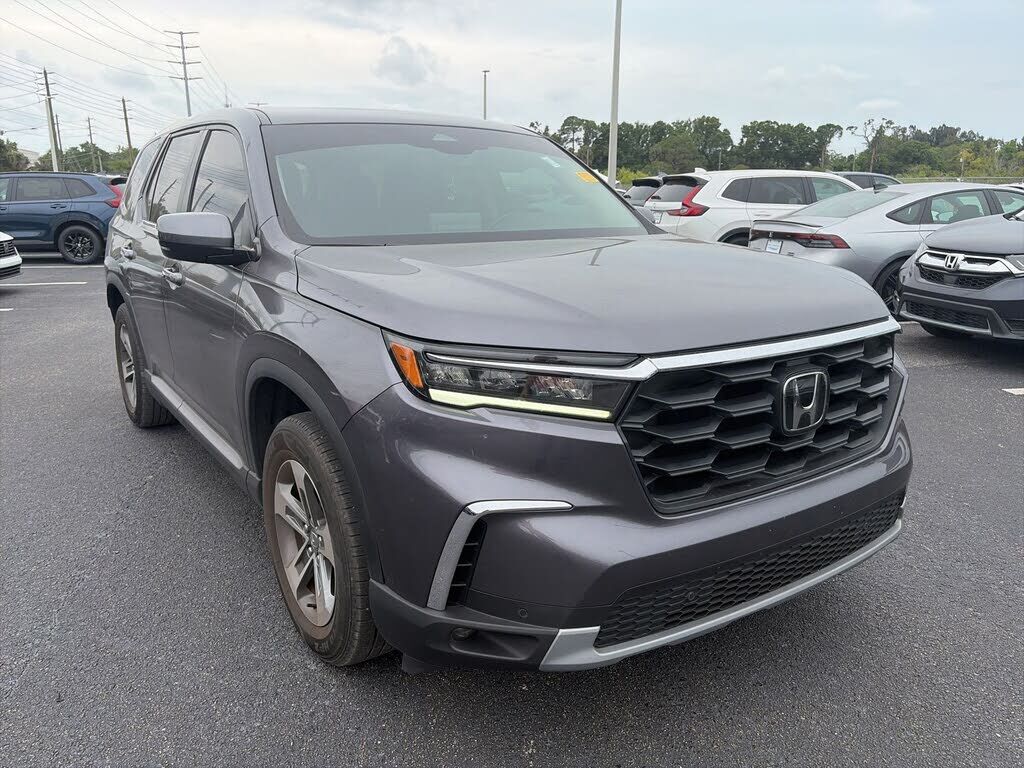 2025 HONDA Pilot