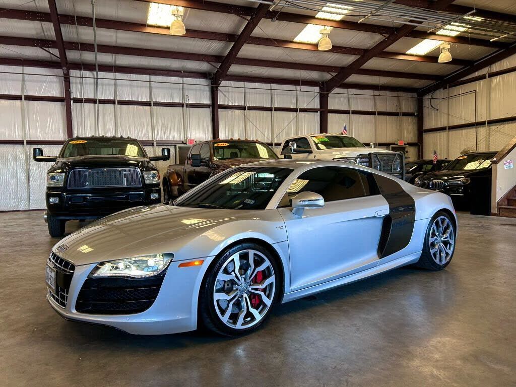 2009 AUDI R8