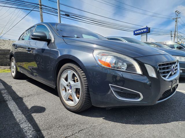 2013 VOLVO S60